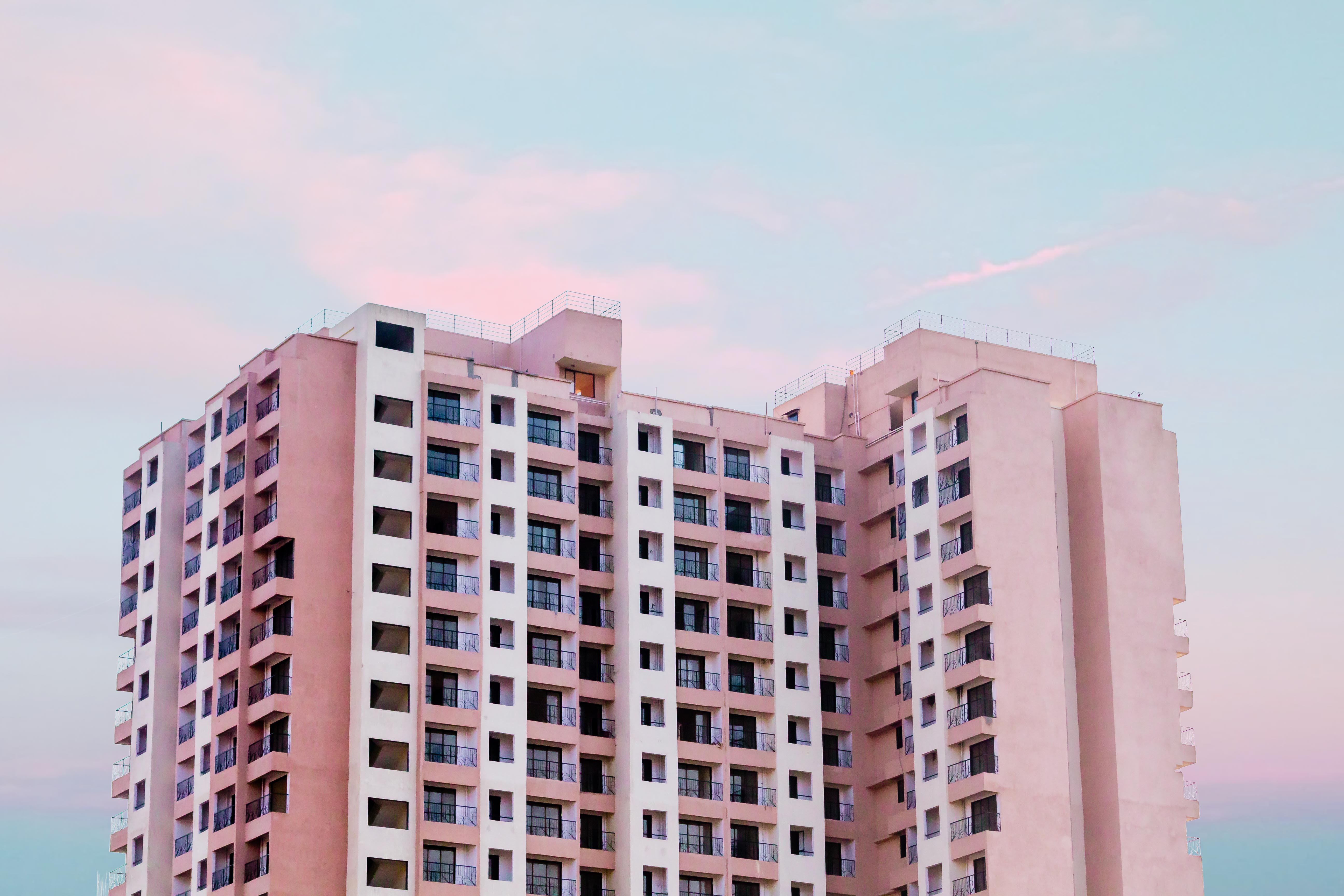 ¿Es buena idea comprar casa con la inflación alta? image